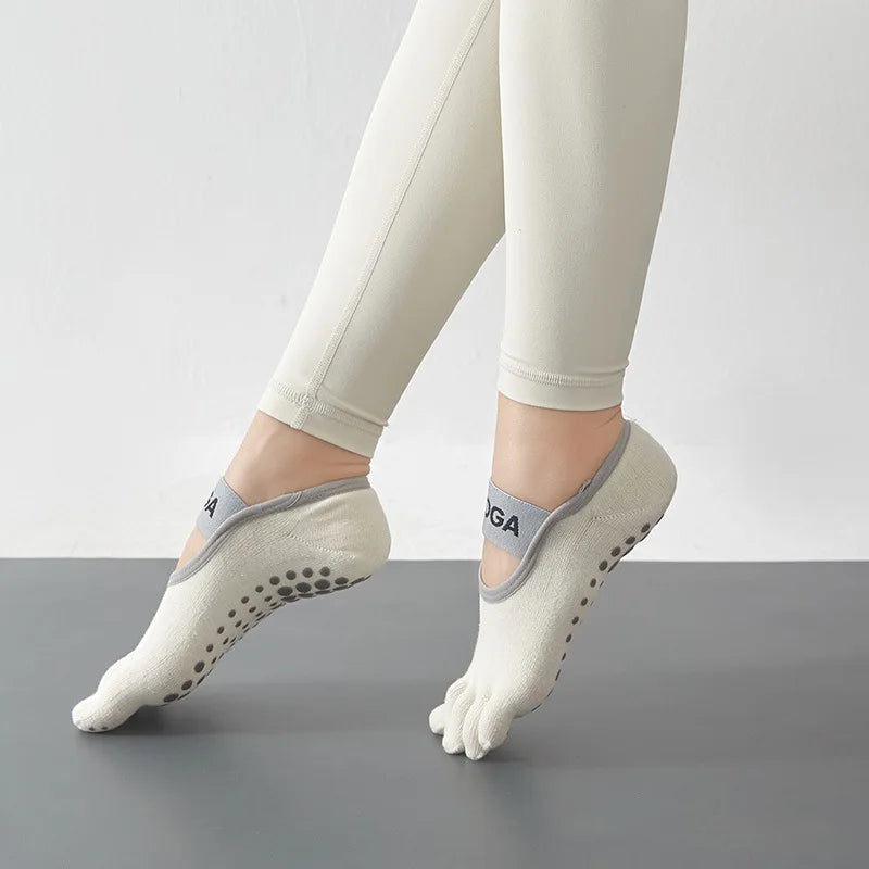 Chaussettes de Pilates antidérapantes à cinq doigts
