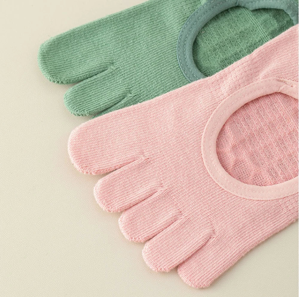 Chaussettes de Pilates respirantes  à cinq doigts